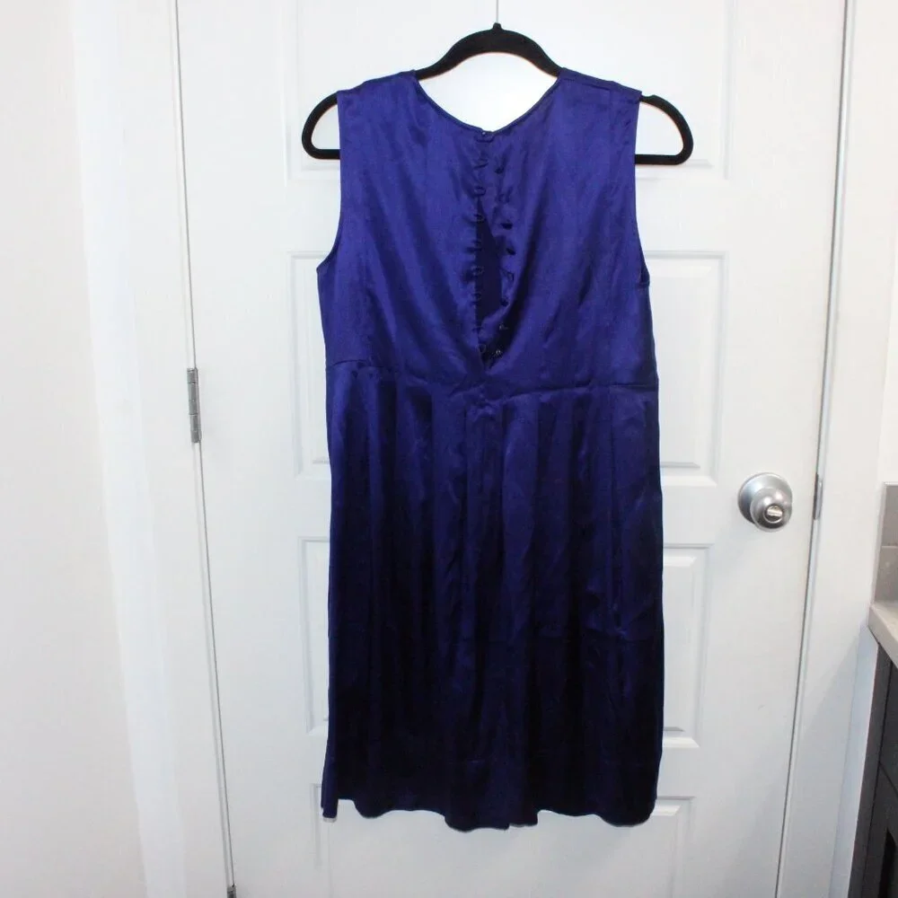 Vince Silk Navy Blue Midi‎ Dress New With Tags Size 10 - Picture 3 of 3